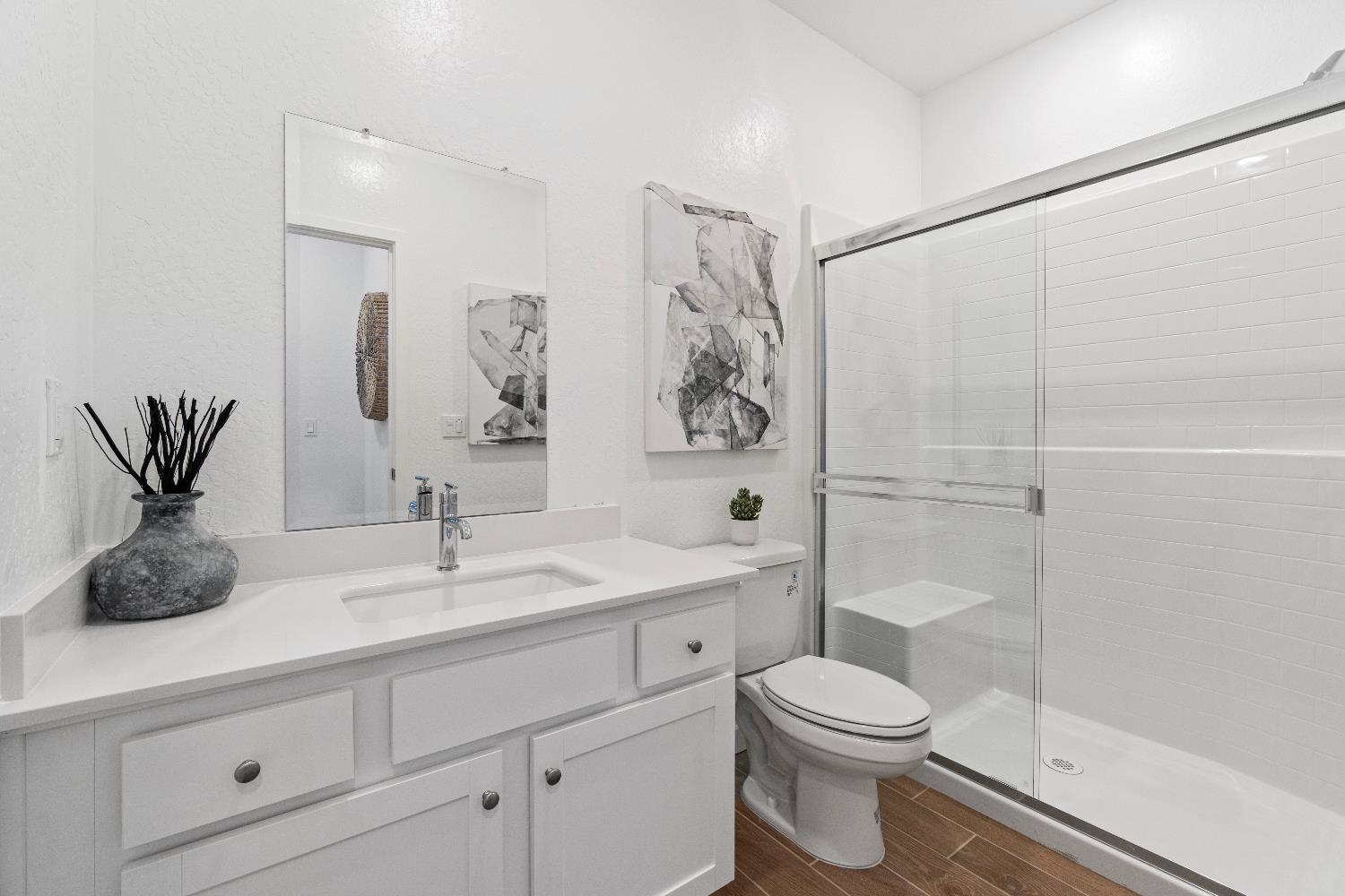 834 Traverse Dr S, Madera, CA 93636