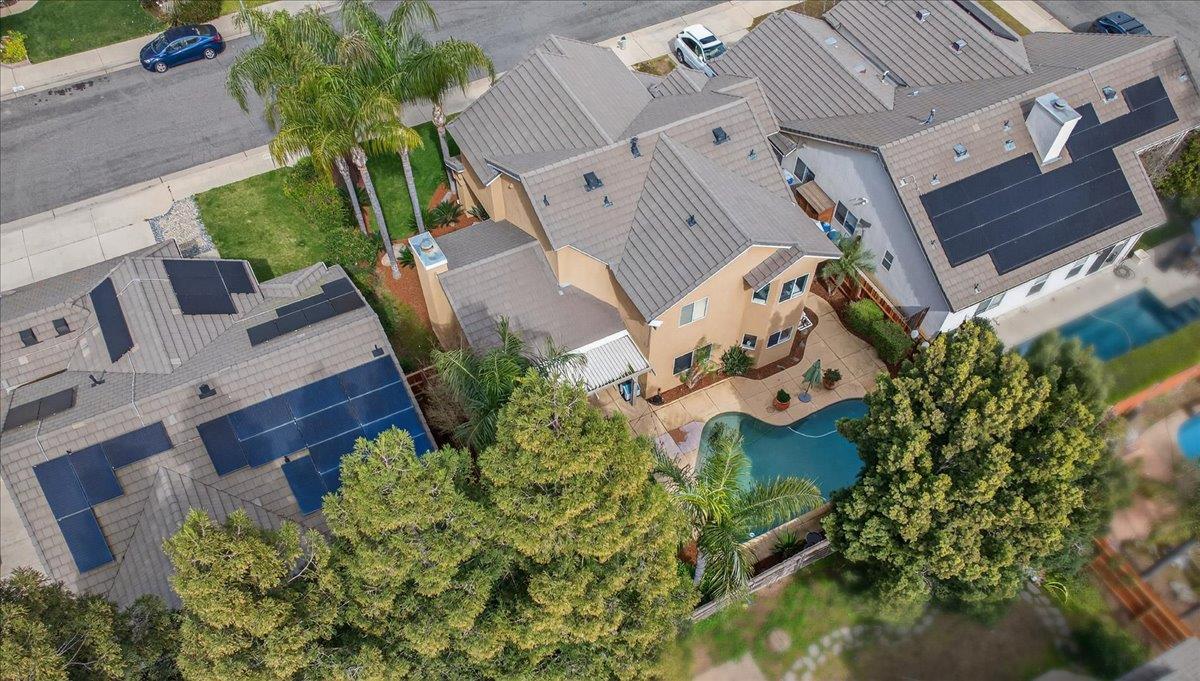 2885 E Ryan Ln, Fresno, CA 93720