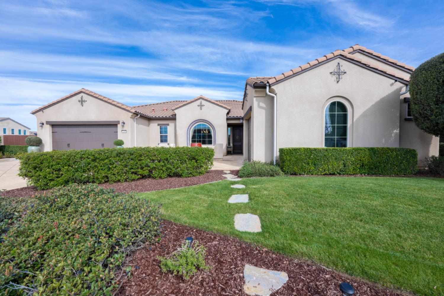 3205 Lexington Ave, Clovis, CA 93619