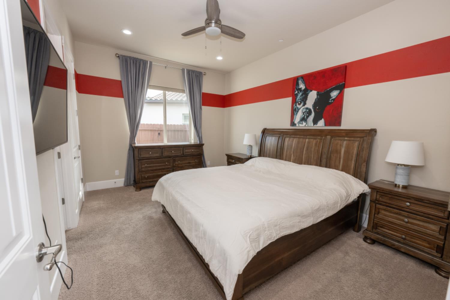 3205 Lexington Ave, Clovis, CA 93619