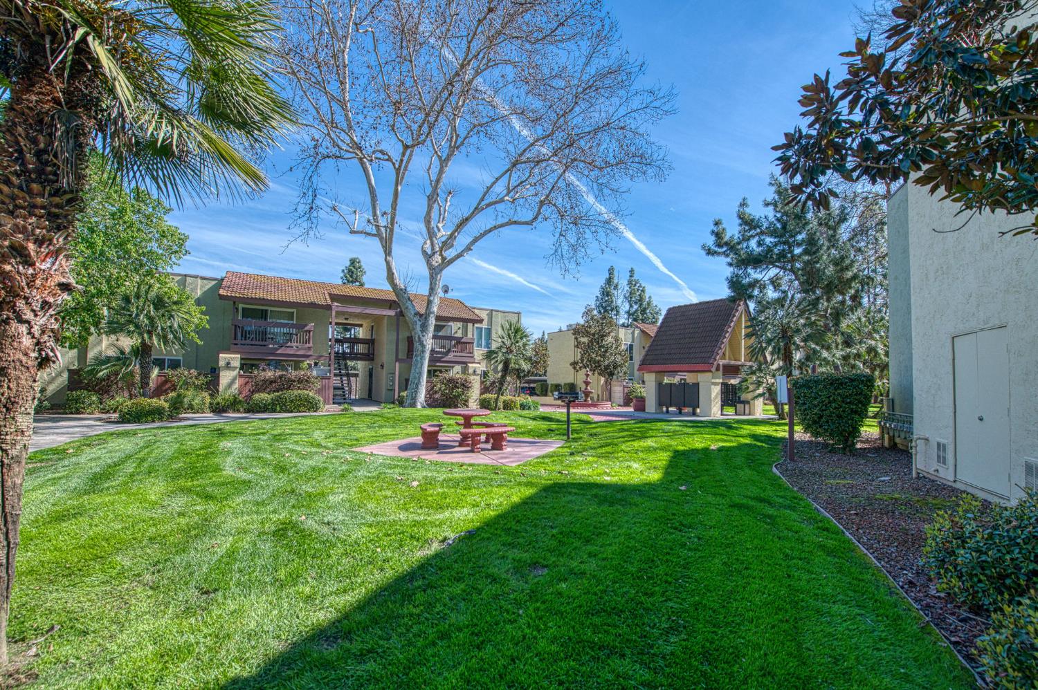 2881 Huntington Blvd #262, Fresno, CA 93721