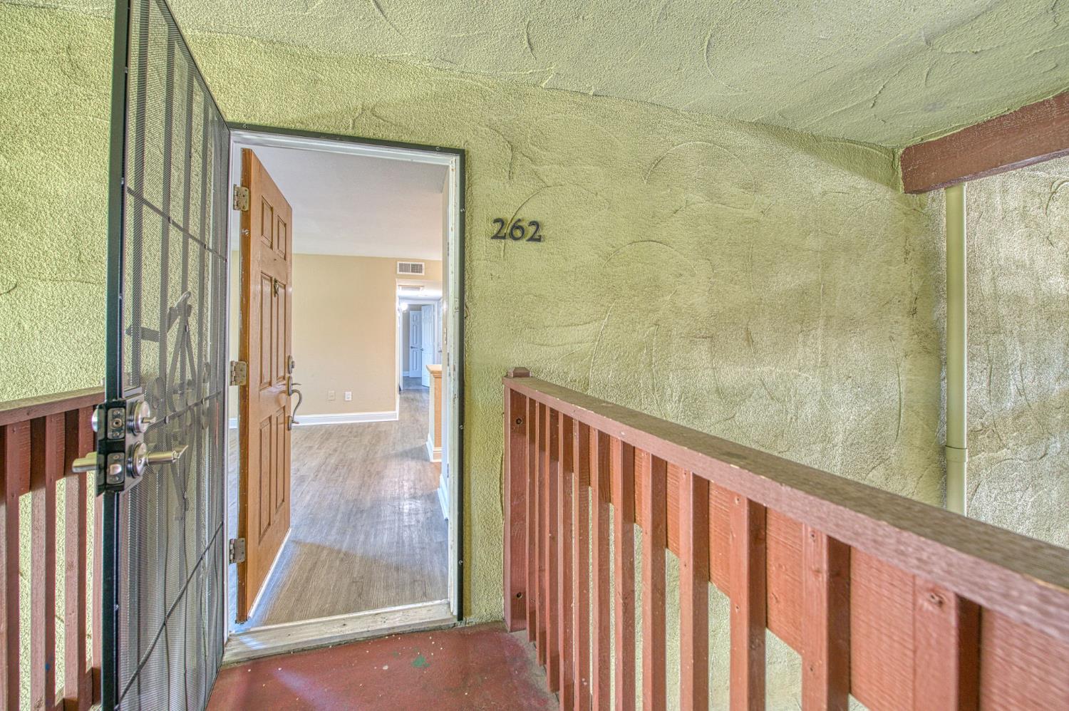 2881 Huntington Blvd #262, Fresno, CA 93721