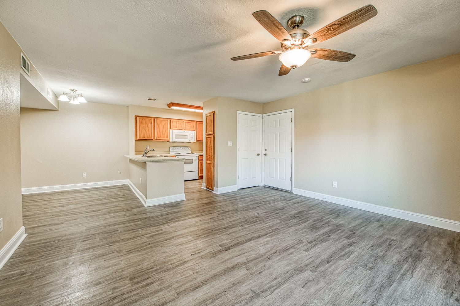 2881 Huntington Blvd #262, Fresno, CA 93721