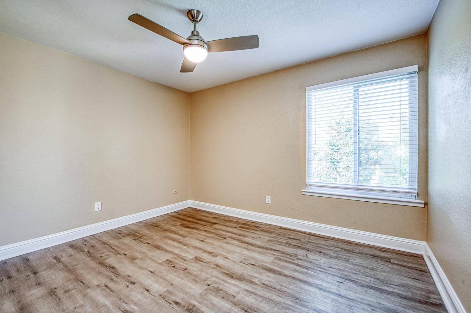 2881 Huntington Blvd #262, Fresno, CA 93721