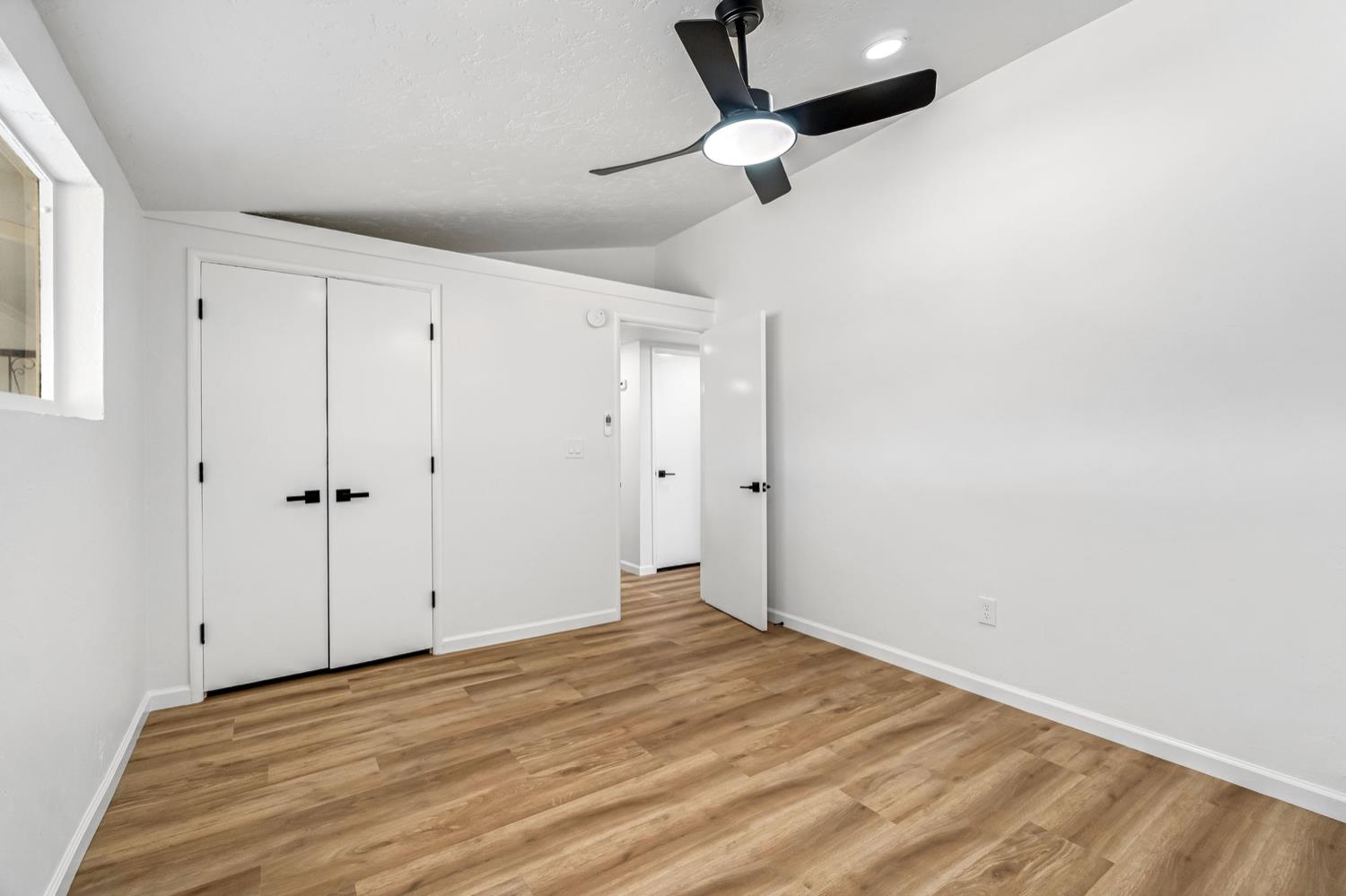 2622 N 2nd St, Fresno, CA 93703