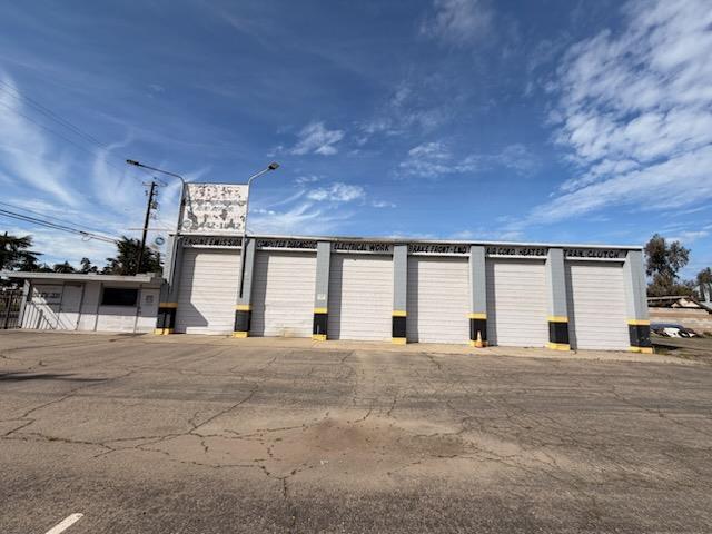 1920 W Belmont Ave, Fresno, CA 93728