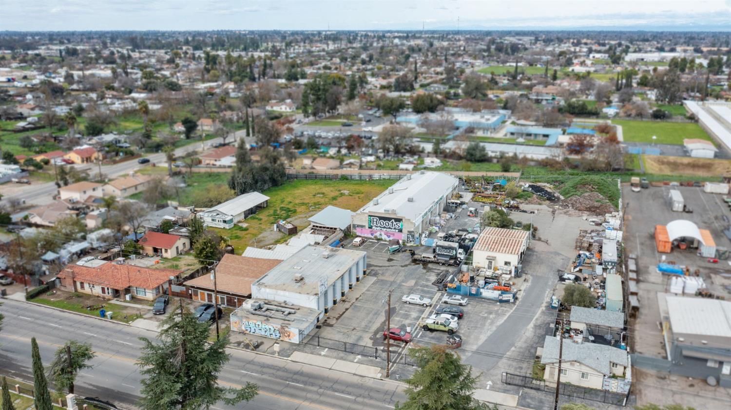 1920 W Belmont Ave, Fresno, CA 93728