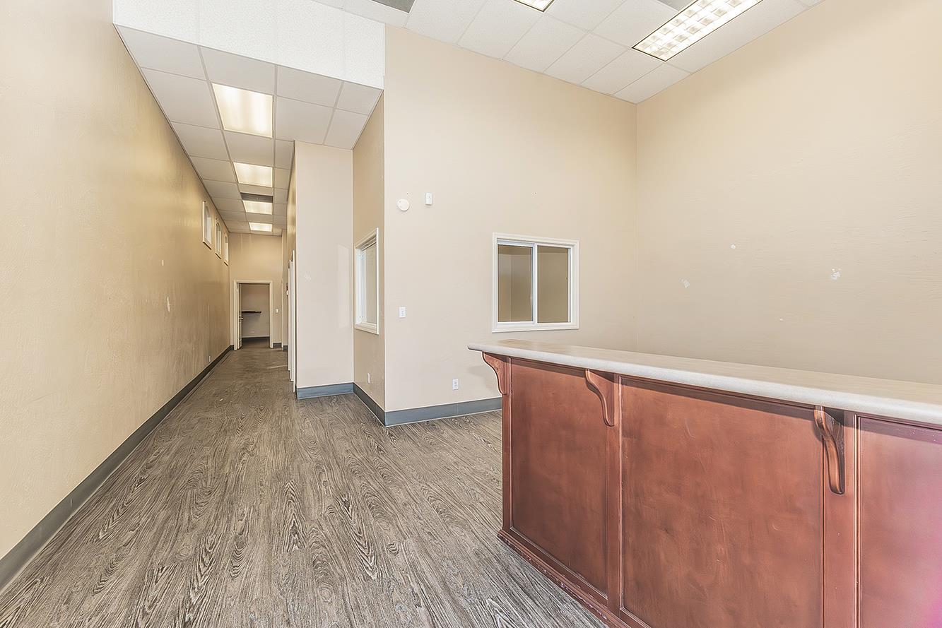 2056 2Nd St, Selma, CA 93662