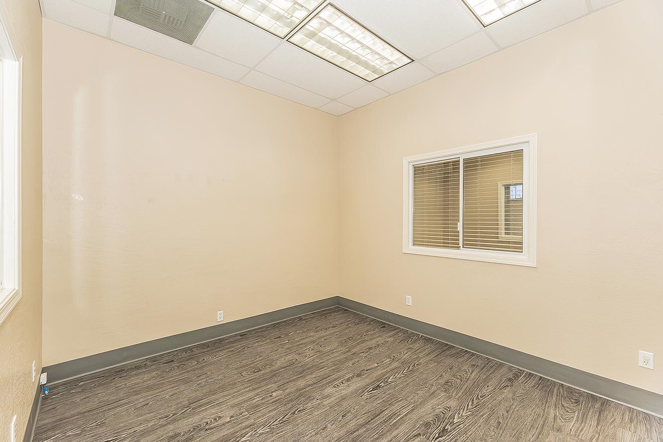 2056 2Nd St, Selma, CA 93662