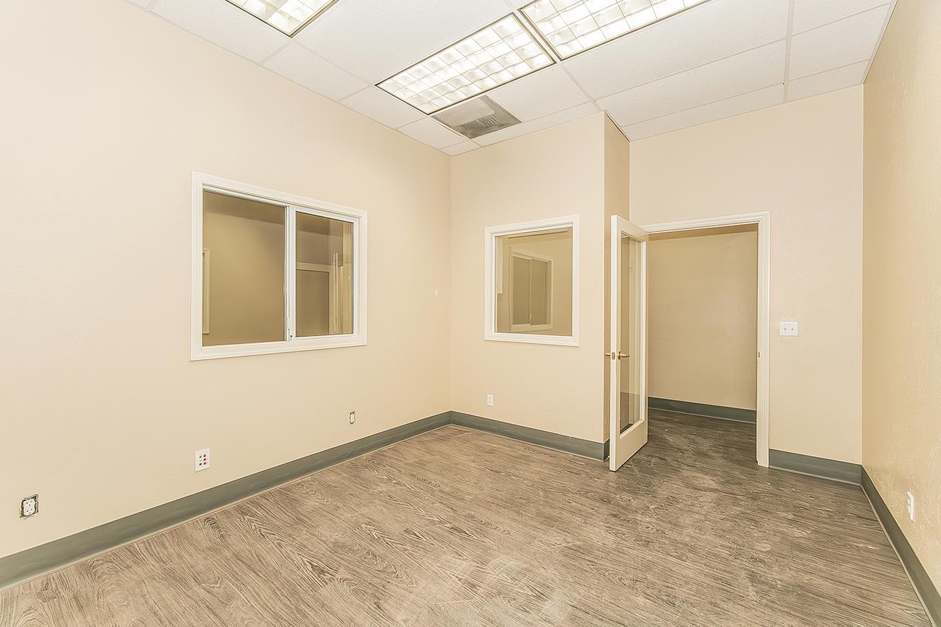 2056 2Nd St, Selma, CA 93662