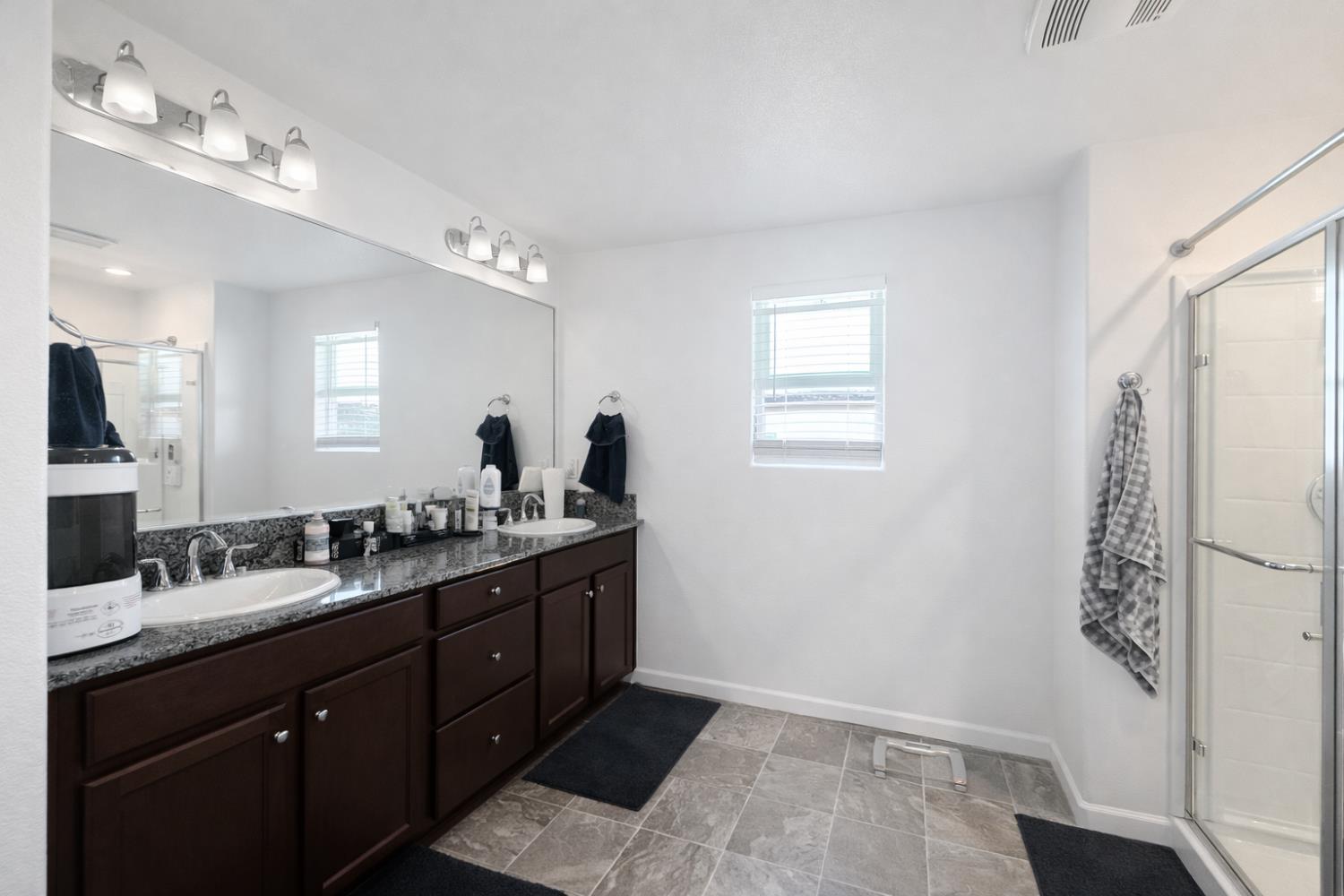 6410 W Portola Ave, Fresno, CA 93723