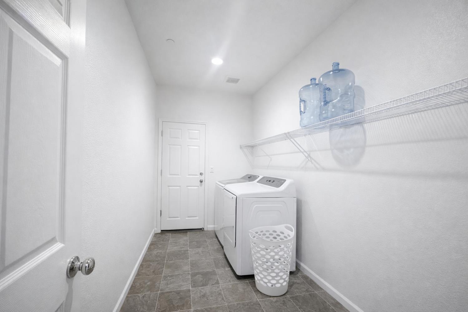 6410 W Portola Ave, Fresno, CA 93723