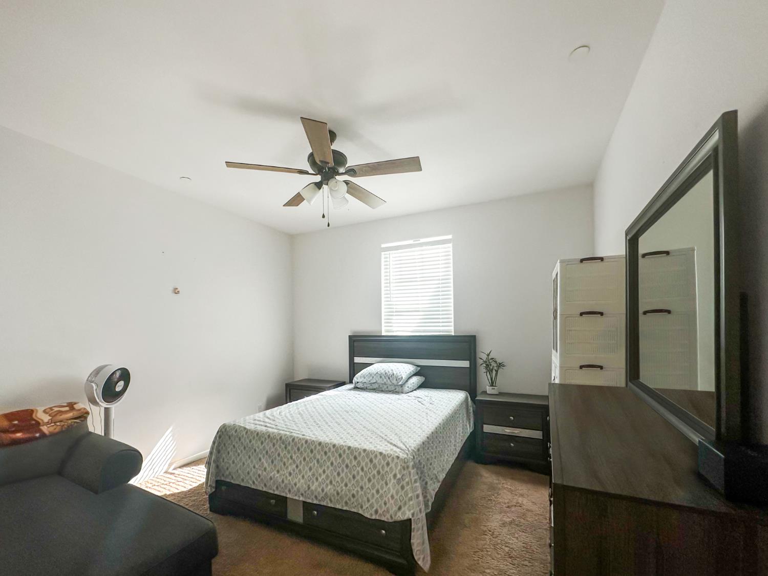 6410 W Portola Ave, Fresno, CA 93723