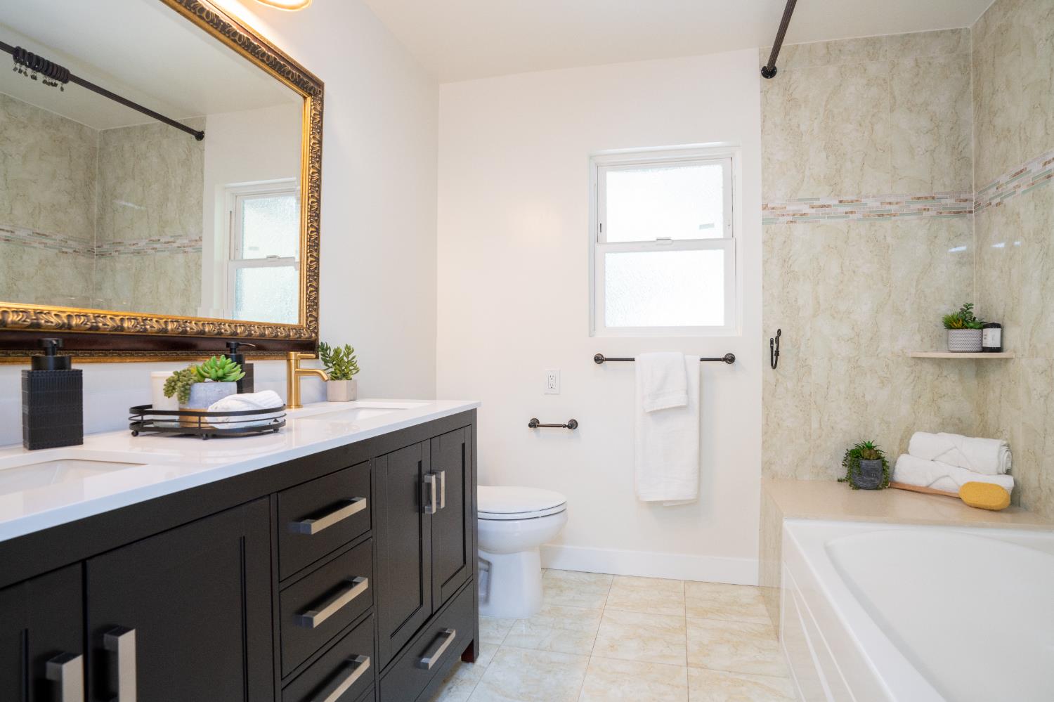 1752 Thurber Pl #CA, Burbank, CA 91501