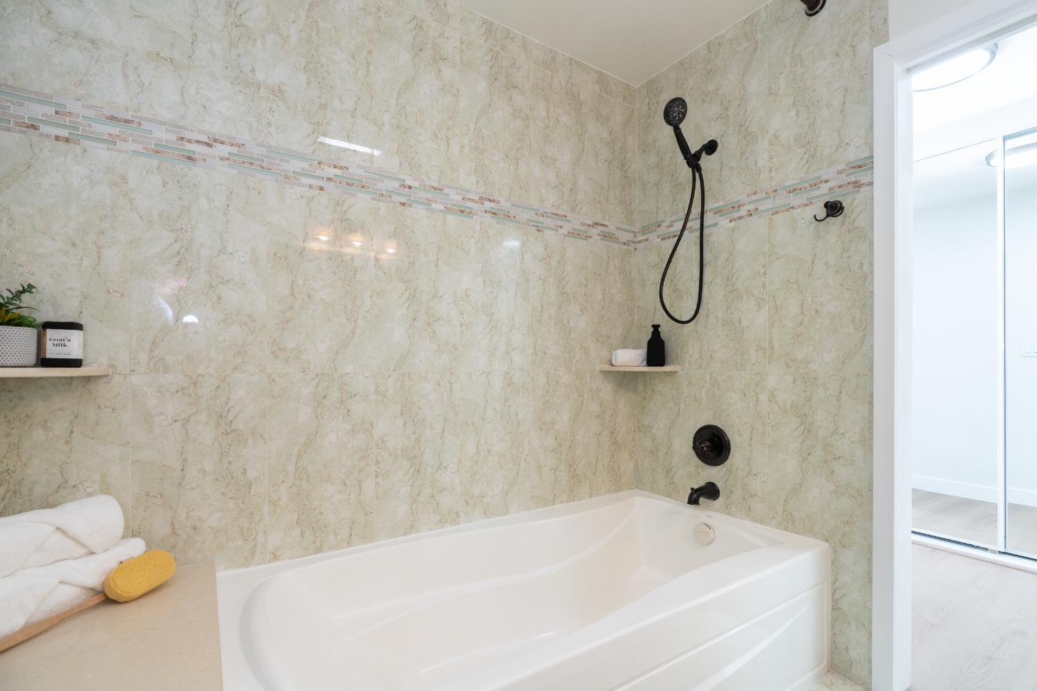 1752 Thurber Pl #CA, Burbank, CA 91501