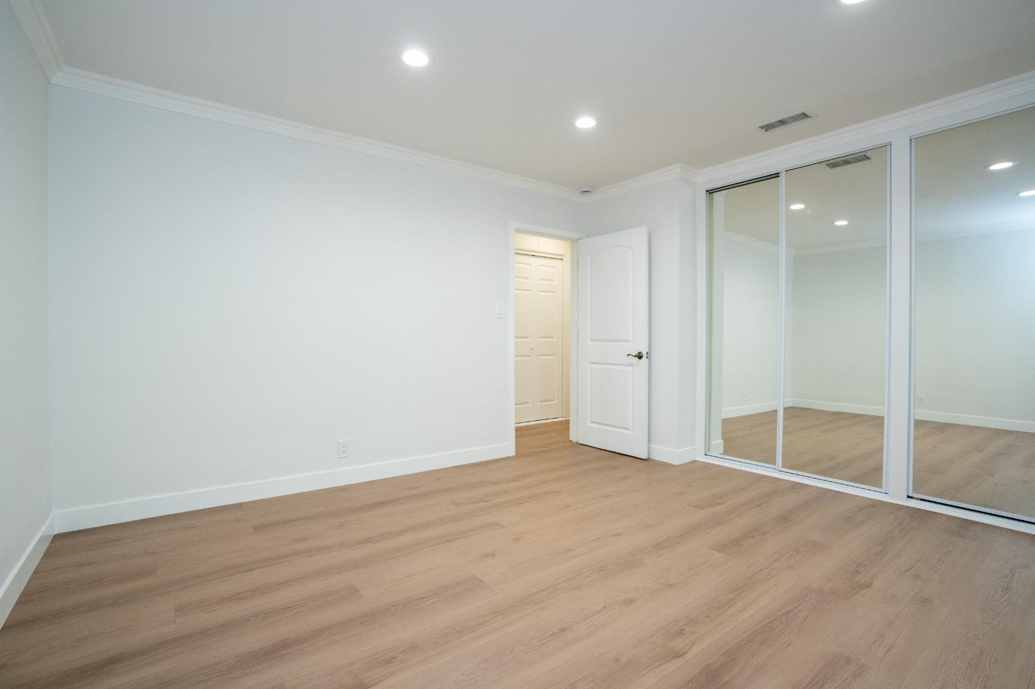 1752 Thurber Pl #CA, Burbank, CA 91501