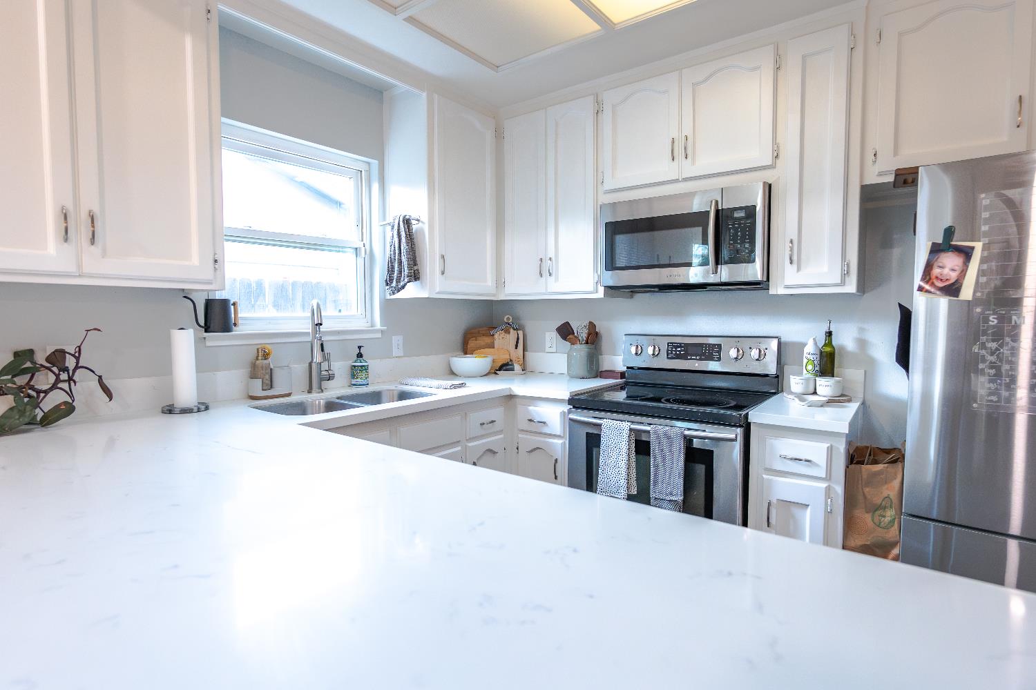 4721 W College Ave, Visalia, CA 93277