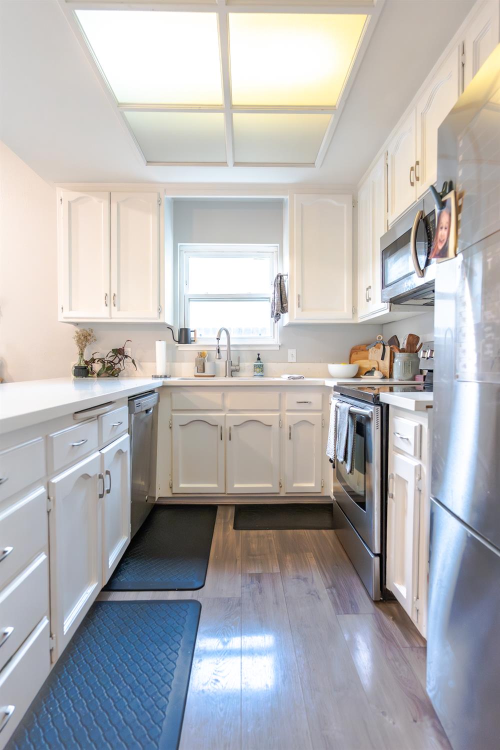 4721 W College Ave, Visalia, CA 93277