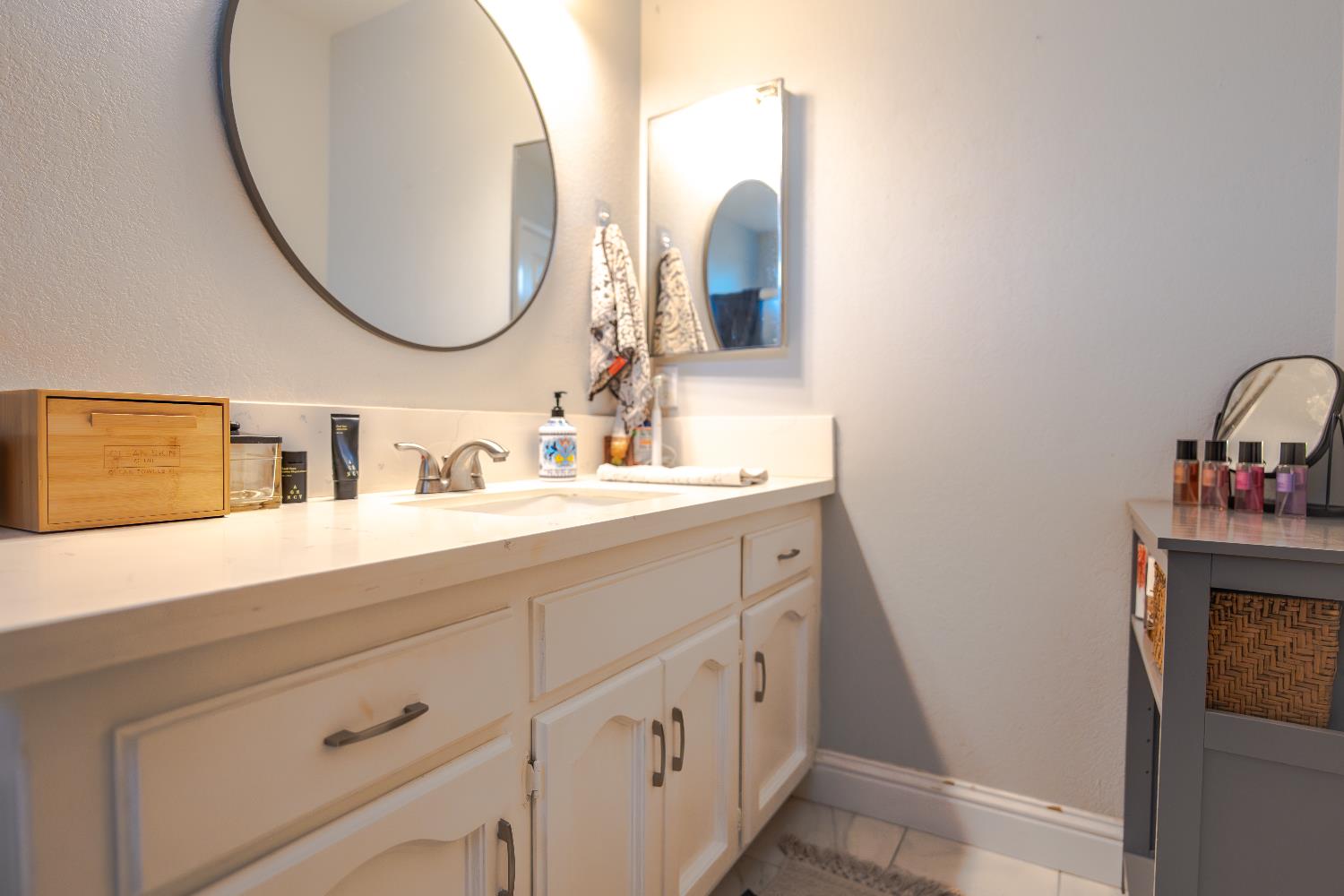 4721 W College Ave, Visalia, CA 93277