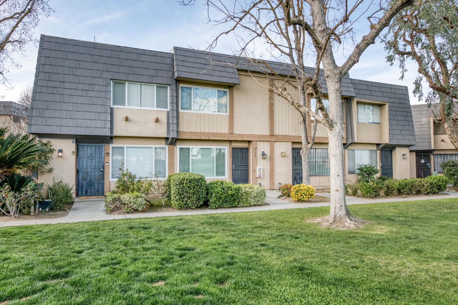 5118 E Ashlan Ave #102, Fresno, CA 93727