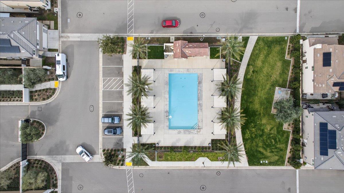 2015 N Walling Ln, Clovis, CA 93619