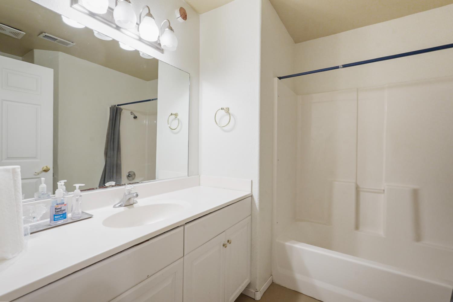 13180 Jackson St, Le Grand, CA 95333