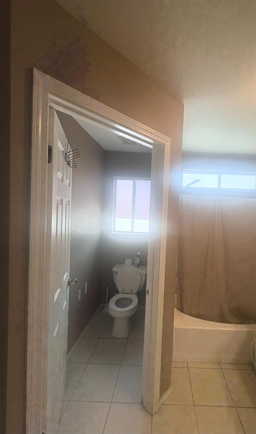 2469 N Bendel, Fresno, CA 93722