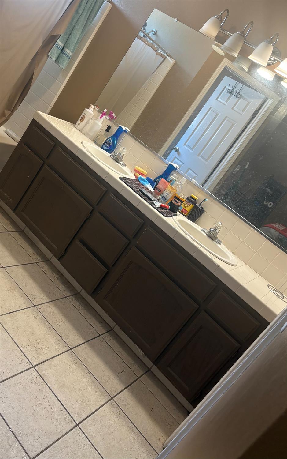 2469 N Bendel, Fresno, CA 93722