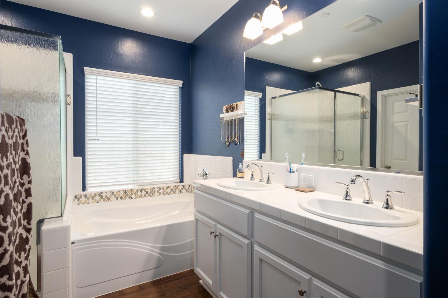 3132 S Kennedy, Visalia, CA 93292