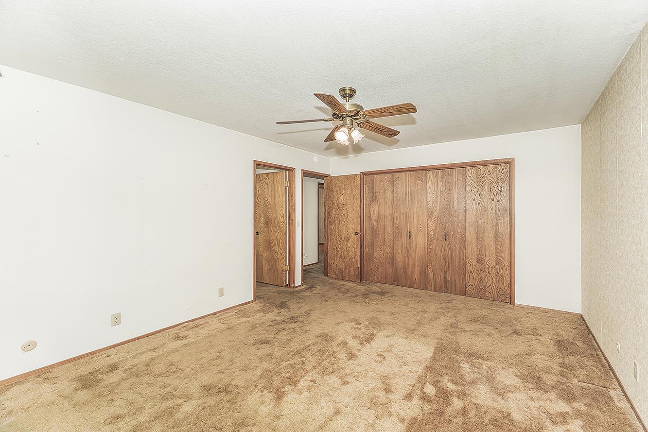 37303 Berkshire Dr, Madera, CA 93636