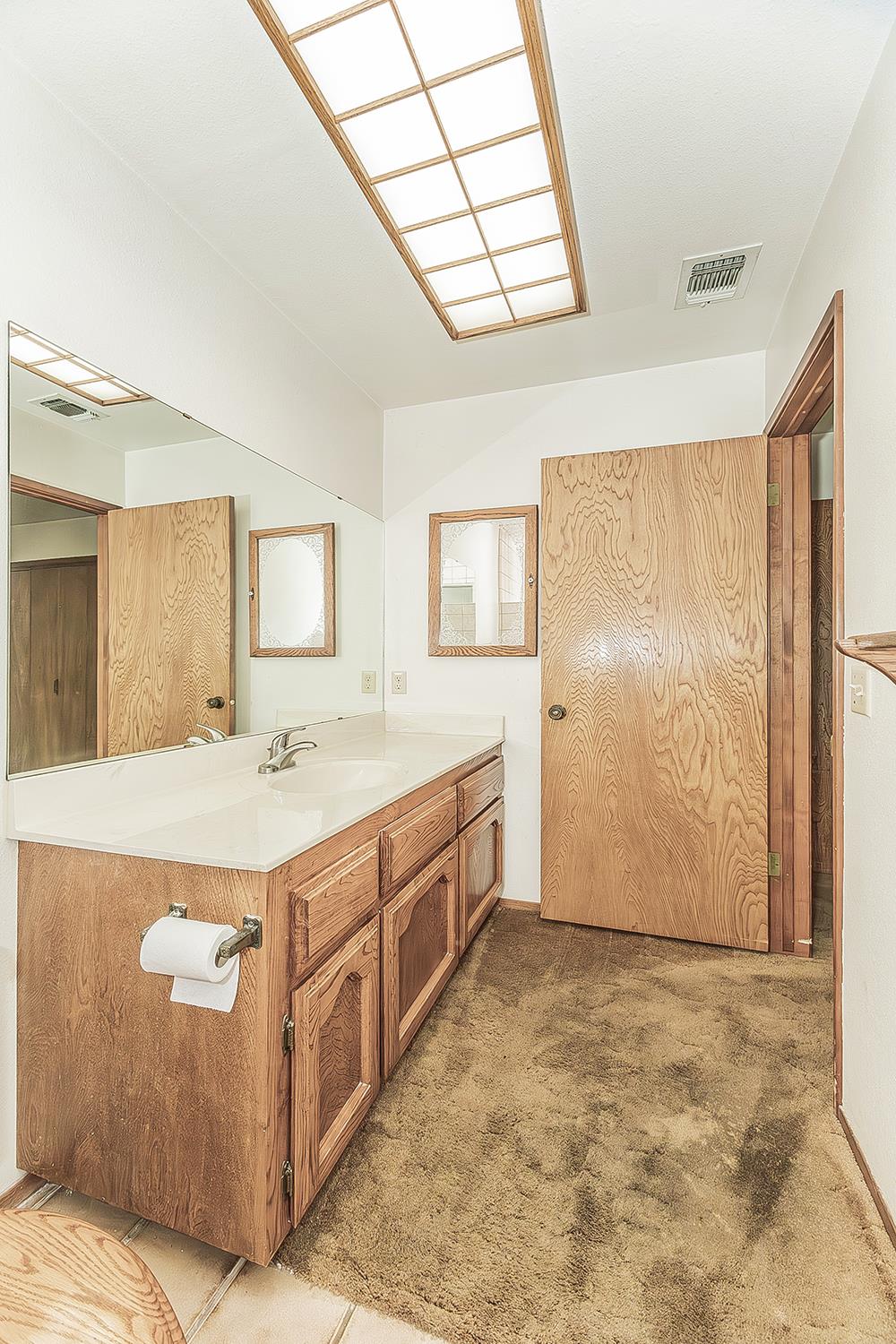 37303 Berkshire Dr, Madera, CA 93636