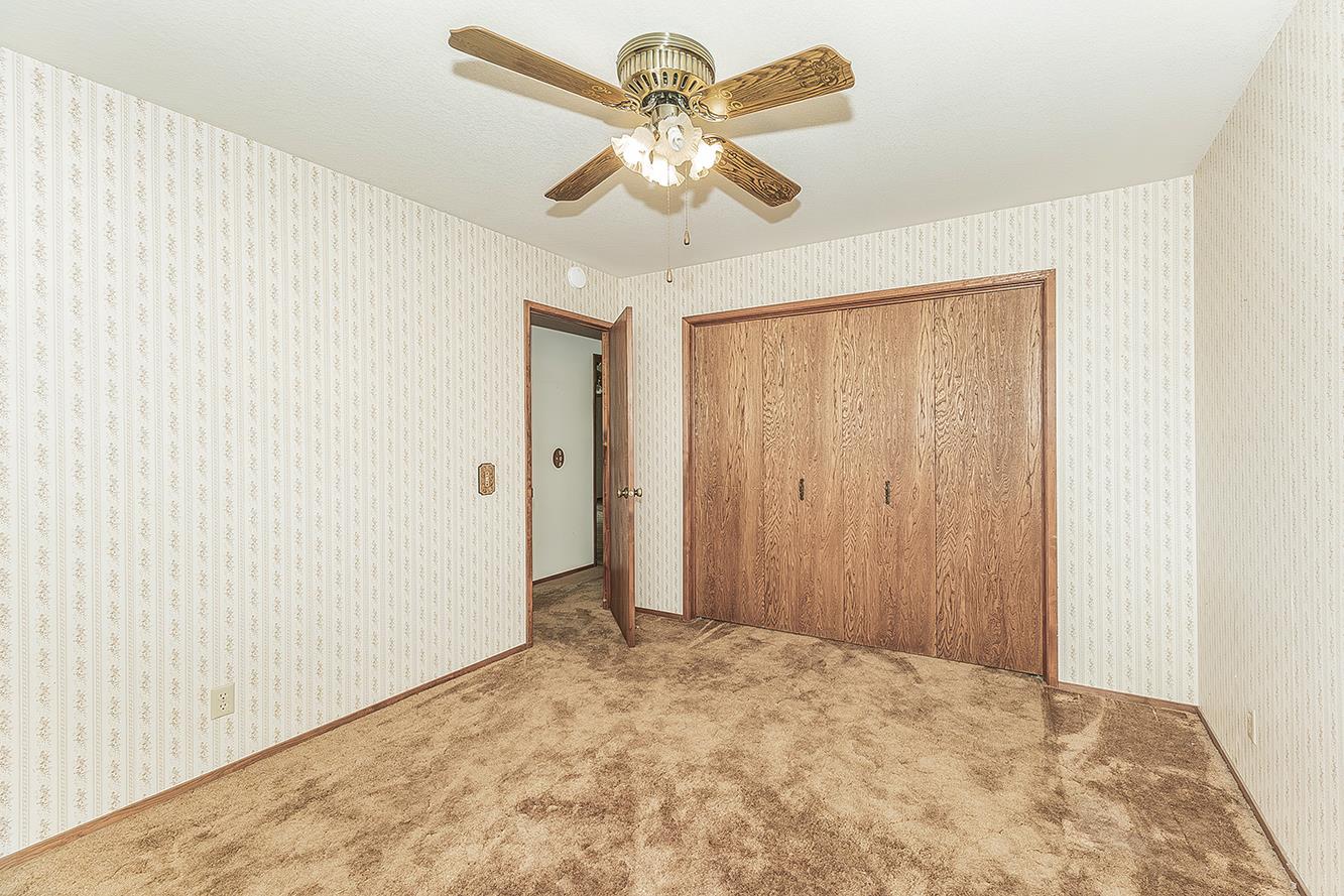 37303 Berkshire Dr, Madera, CA 93636