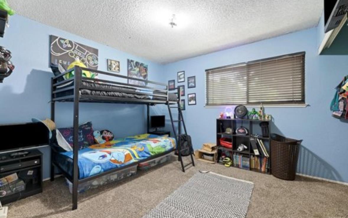 460 W Sacramento St, Coalinga, CA 93210