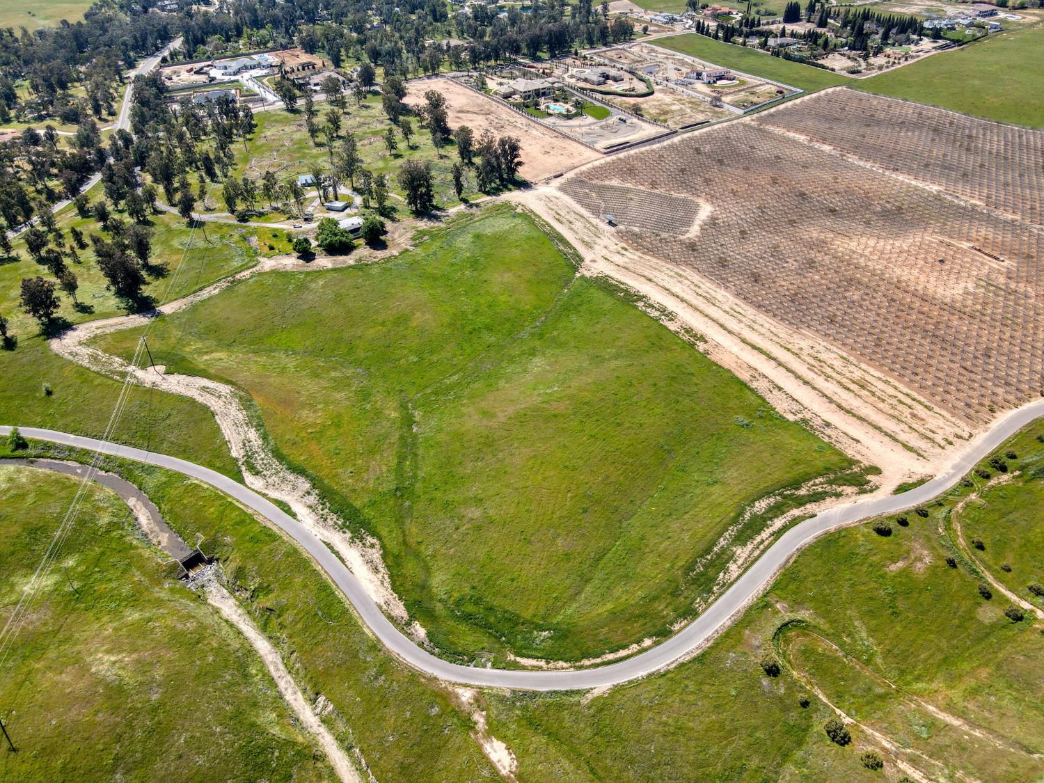 12875 Auberry Rd, Clovis, CA 93619