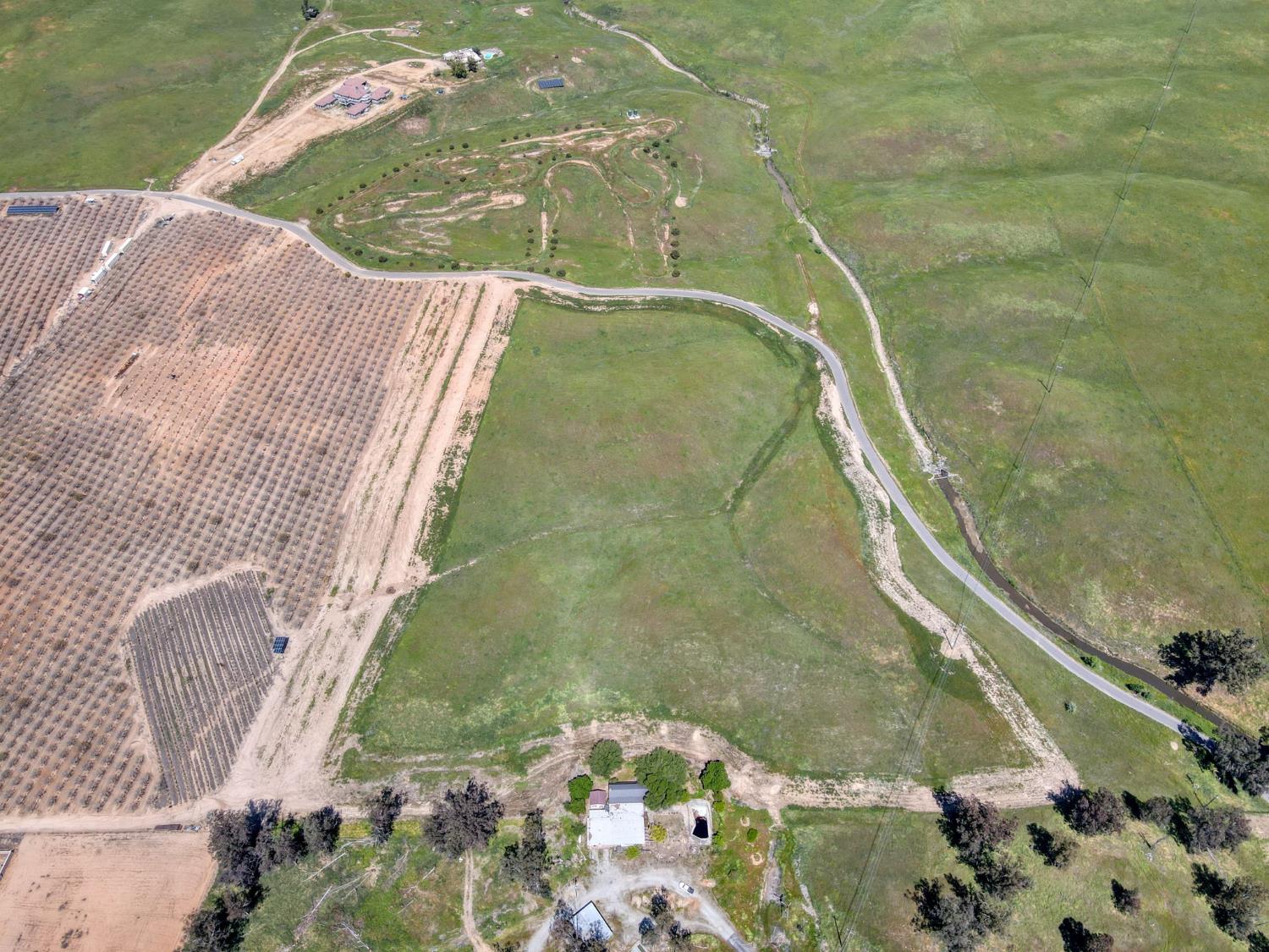 12875 Auberry Rd, Clovis, CA 93619