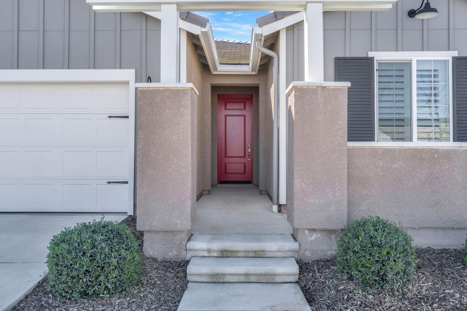 642 Stone Crest Ave, Madera, CA 93636