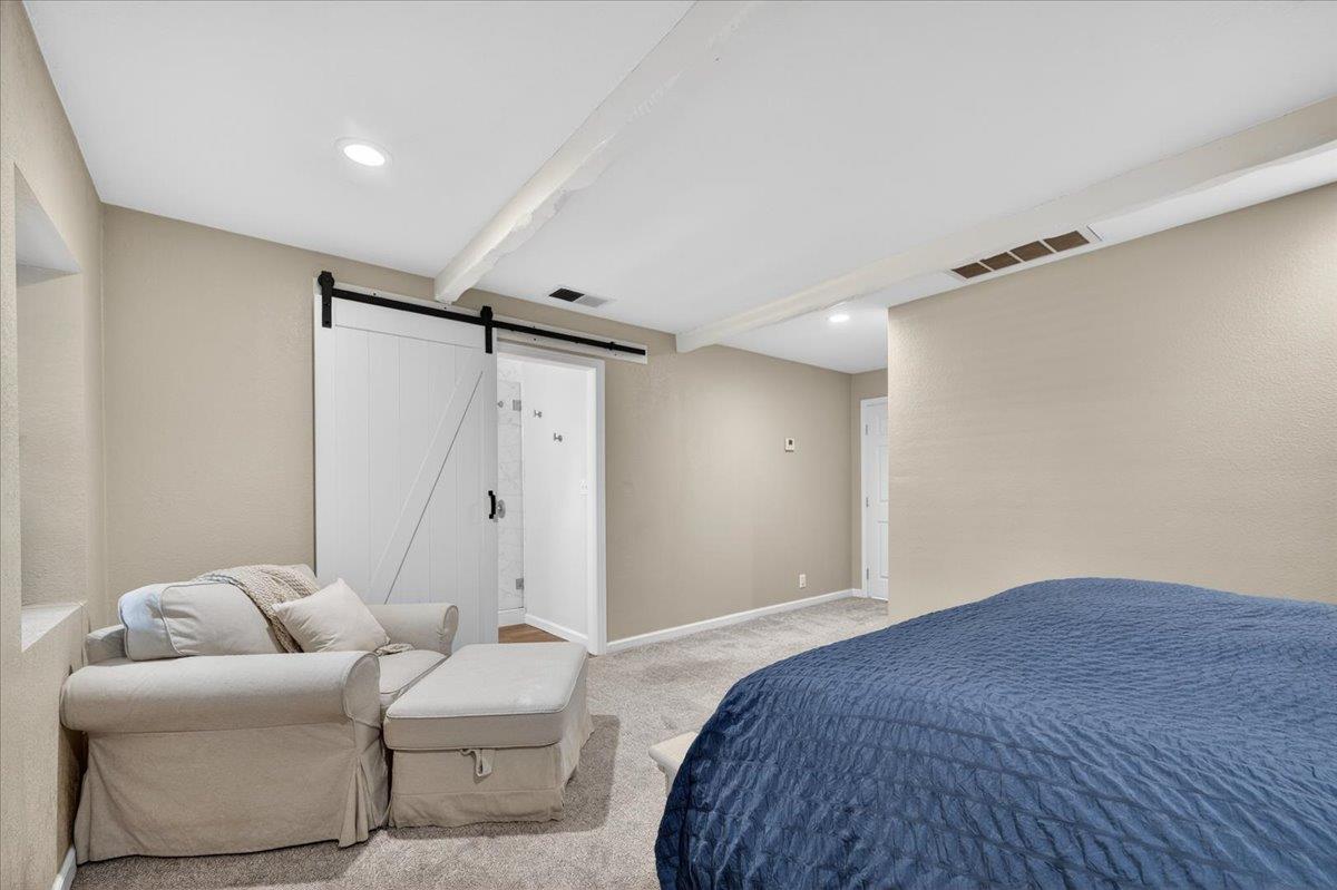 1544 N De Wolf Ave, Fresno, CA 93737