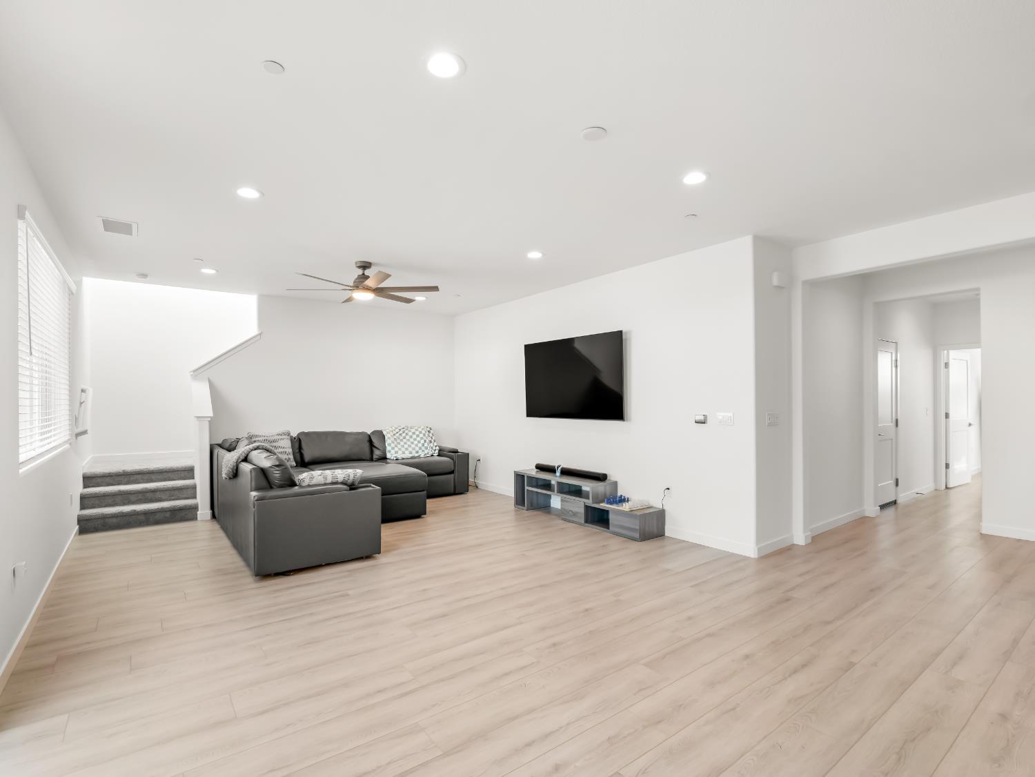 4071 Braden Rd, Madera, CA 93636