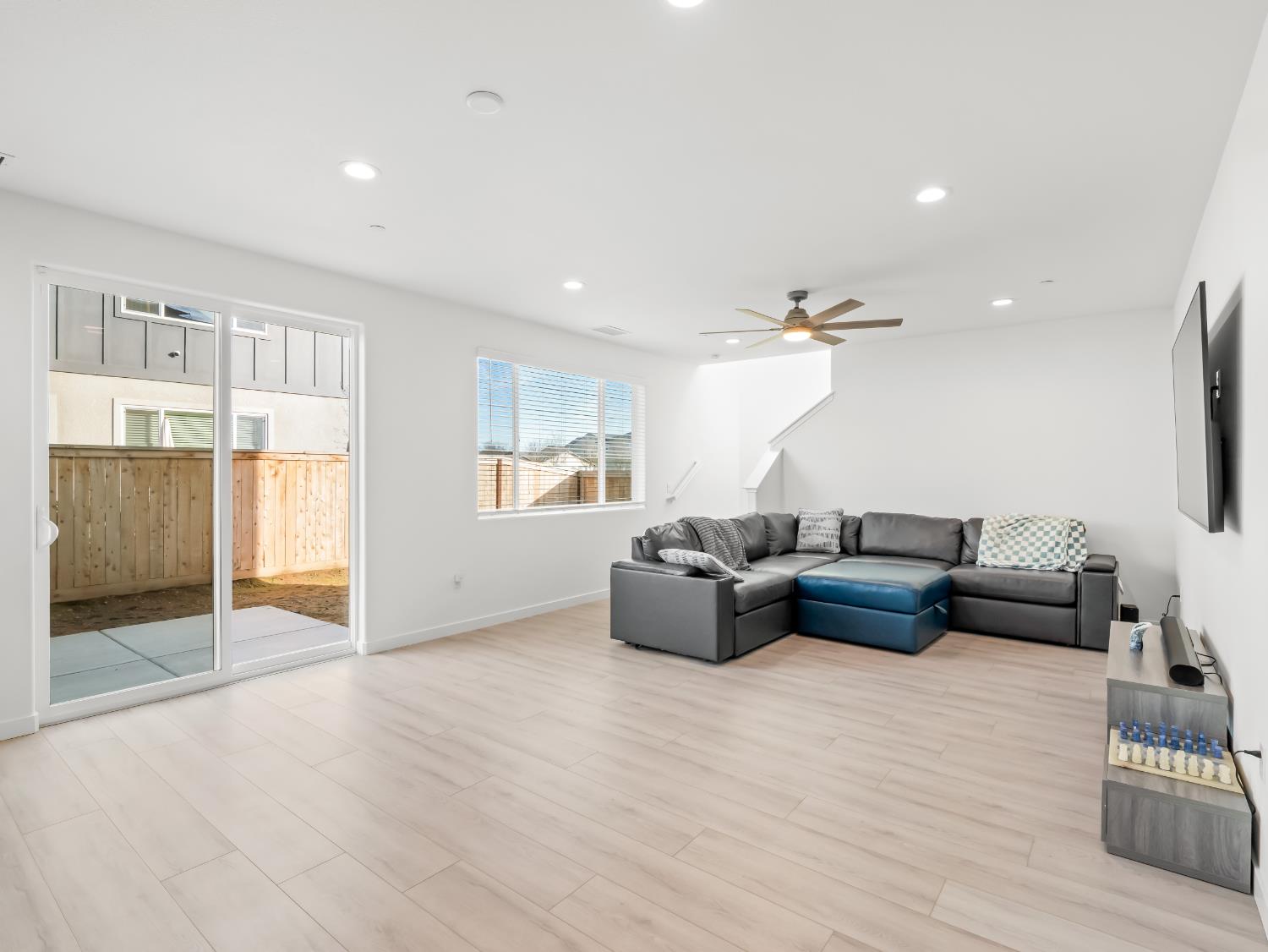 4071 Braden Rd, Madera, CA 93636