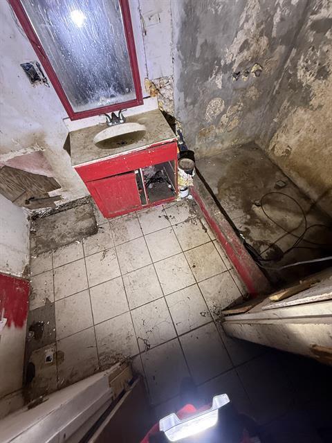 5185 W Mission Ave, Fresno, CA 93722