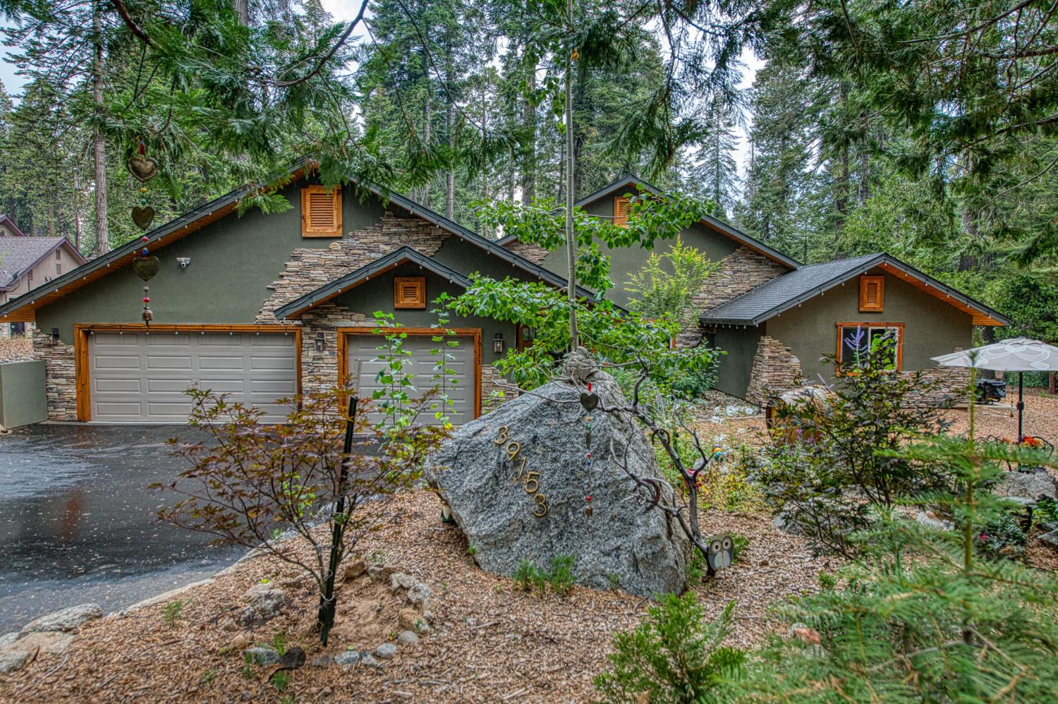 39153 Granite Ln, Shaver Lake, CA 93664