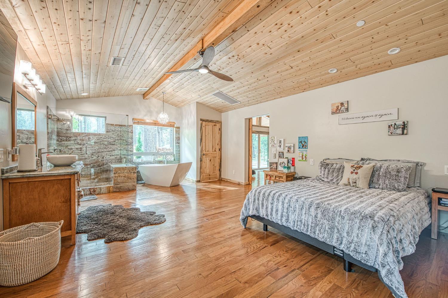 39153 Granite Ln, Shaver Lake, CA 93664