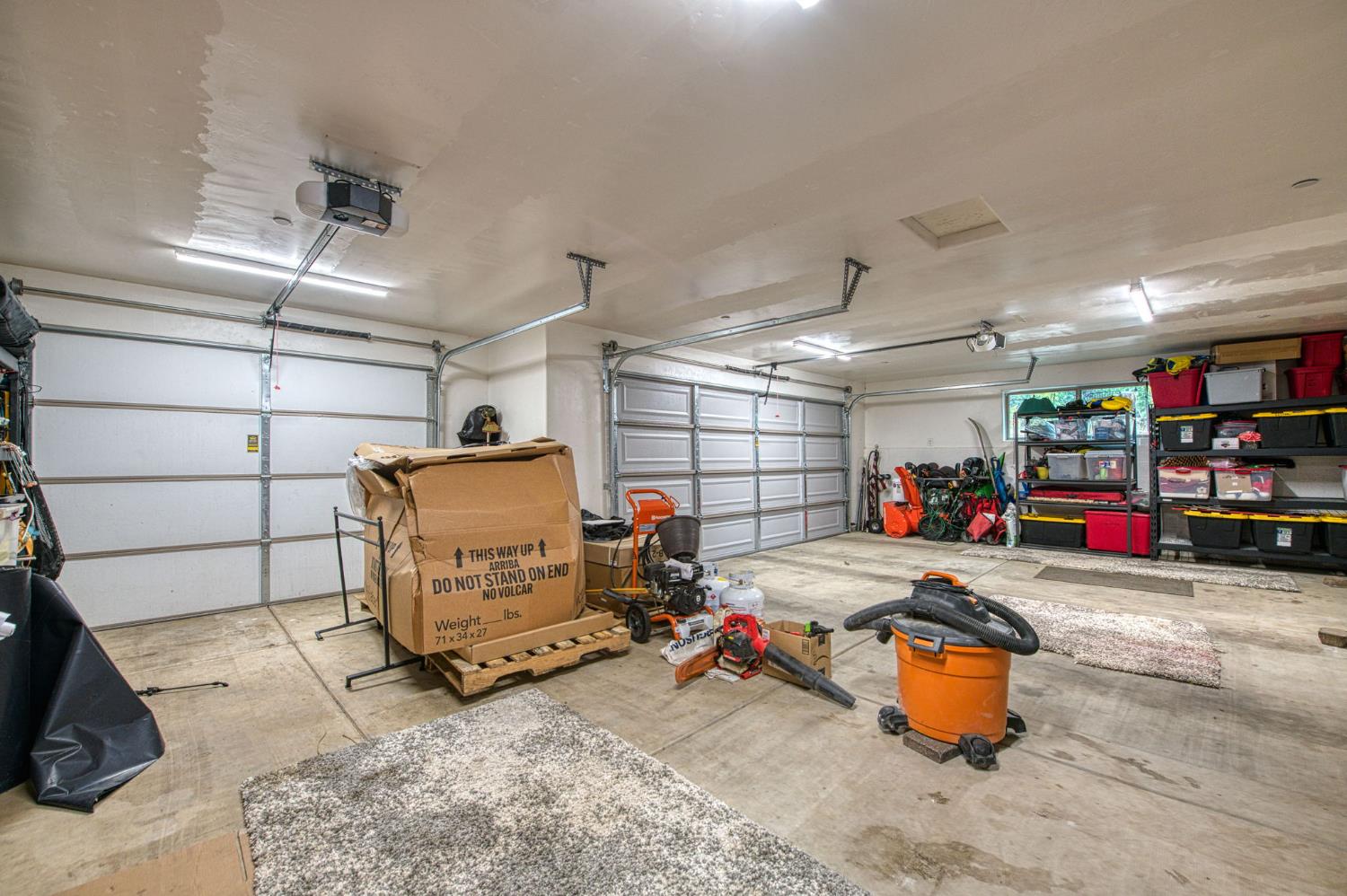 39153 Granite Ln, Shaver Lake, CA 93664