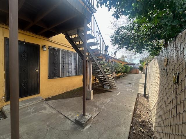 2218 N Glenn Ave, Fresno, CA 93704