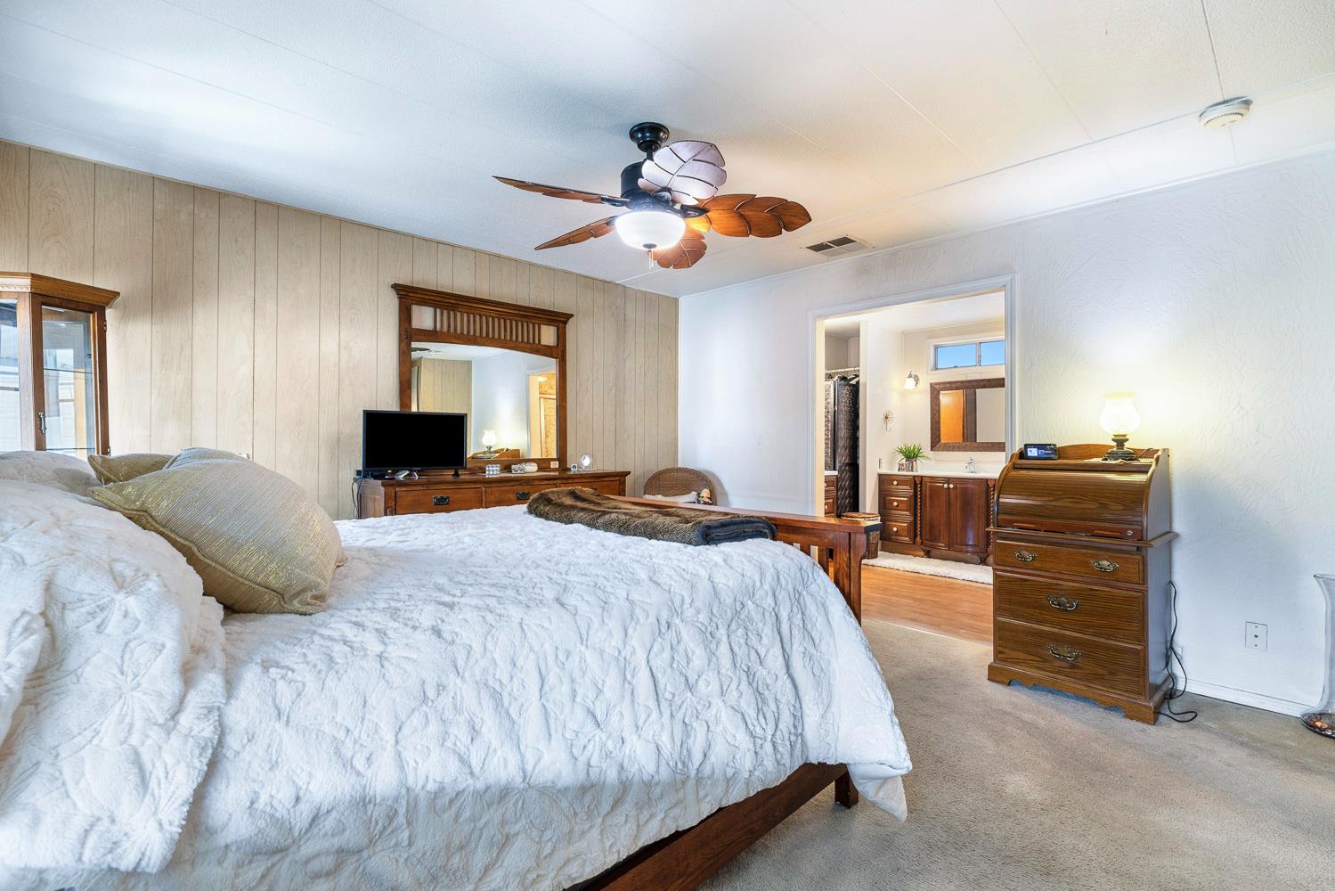 2706 W Ashlan Ave #SP115, Fresno, CA 93705