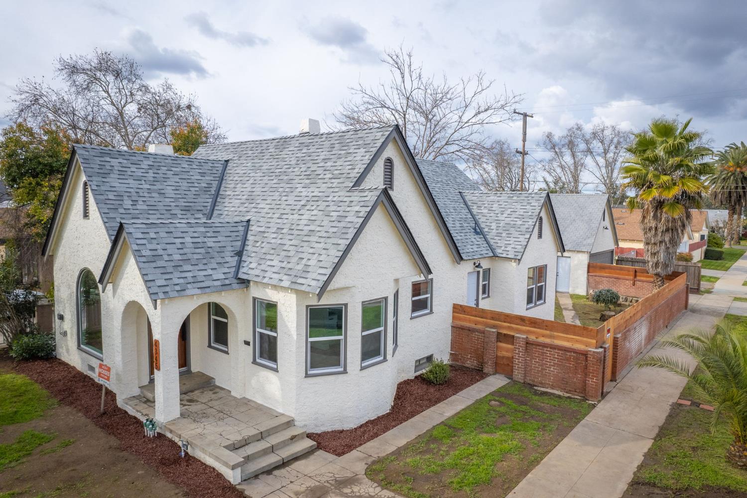 4345 E Iowa Ave, Fresno, CA 93702