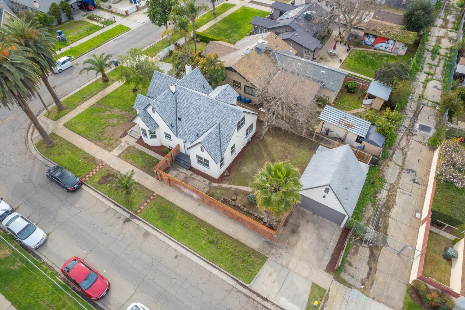 4345 E Iowa Ave, Fresno, CA 93702