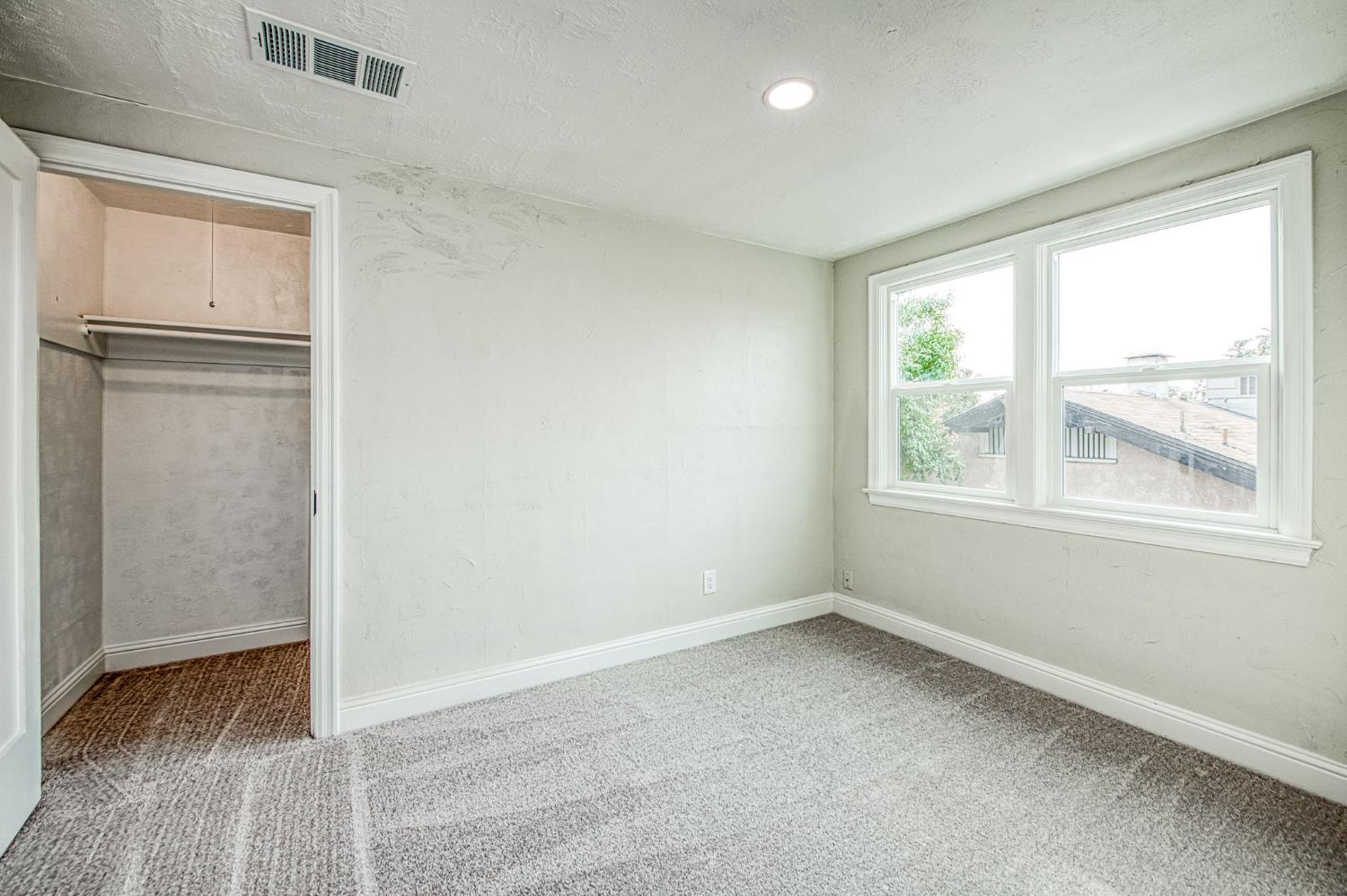 4345 E Iowa Ave, Fresno, CA 93702