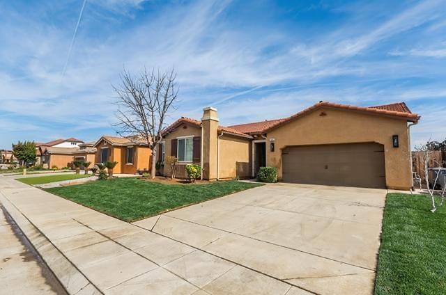 1043 La Jolla Ave, Clovis, CA 93619