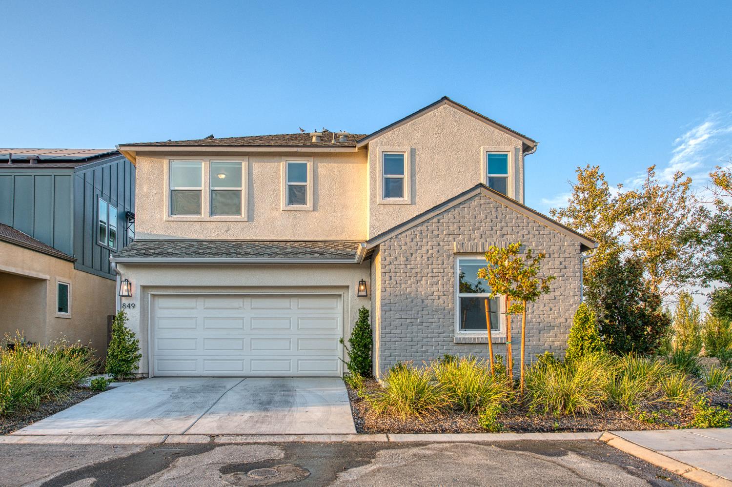 849 Livio Way, Madera, CA 93636